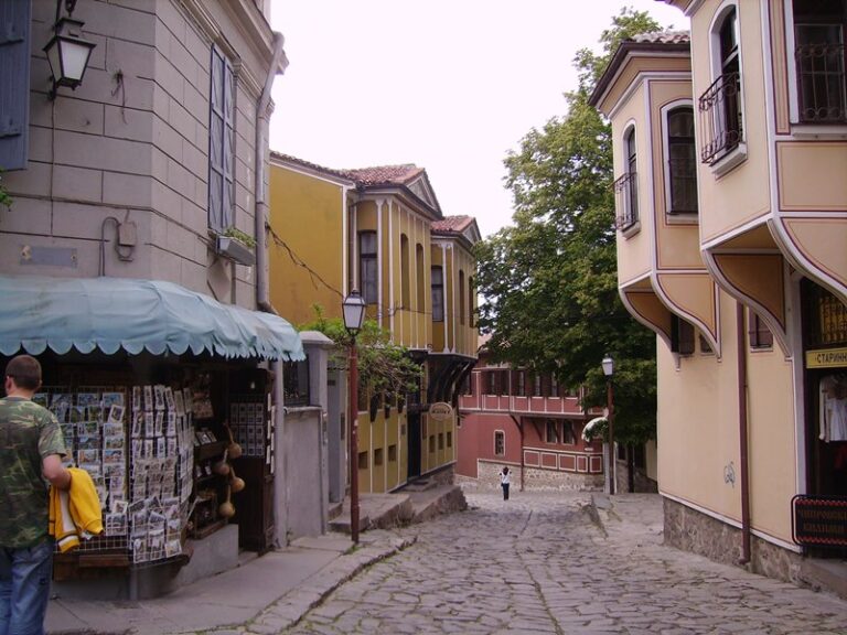 Уличка в стария град на Пловдив